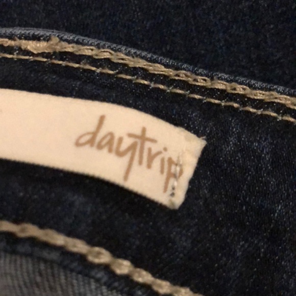 Buckle Day Trip Skinny ankle jeans - Picture 2 of 3